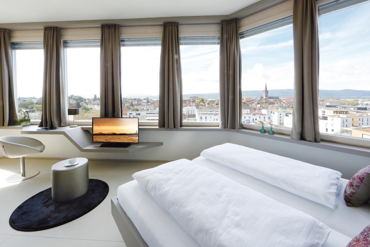 Aquaturm Hotel & Energie ラドルフツェル・アム・ボーデンゼー エクステリア 写真
