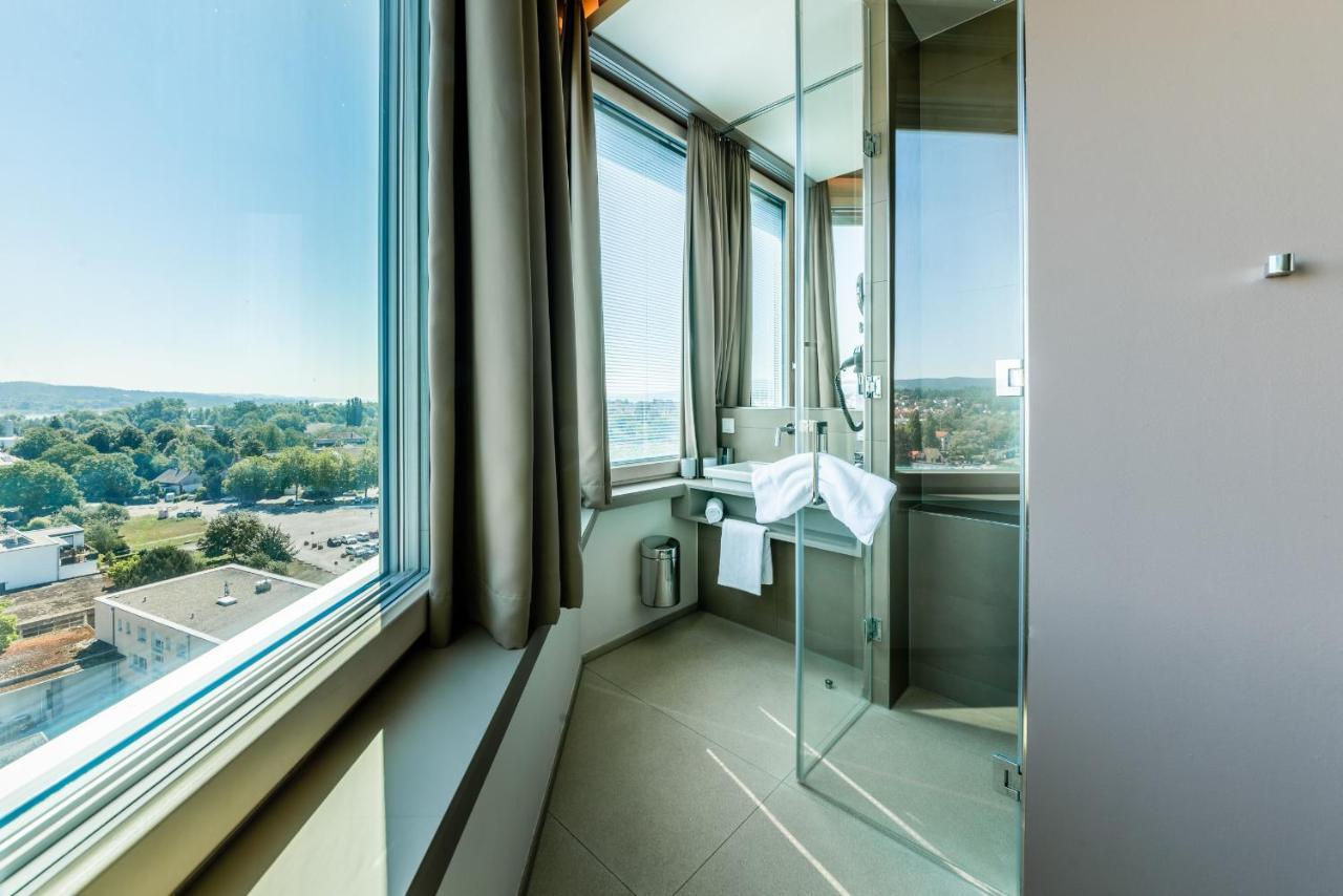 Aquaturm Hotel & Energie ラドルフツェル・アム・ボーデンゼー エクステリア 写真