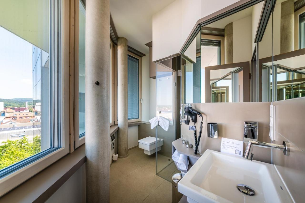 Aquaturm Hotel & Energie ラドルフツェル・アム・ボーデンゼー エクステリア 写真