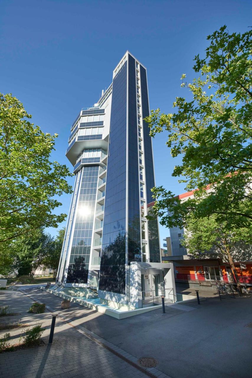 Aquaturm Hotel & Energie ラドルフツェル・アム・ボーデンゼー エクステリア 写真